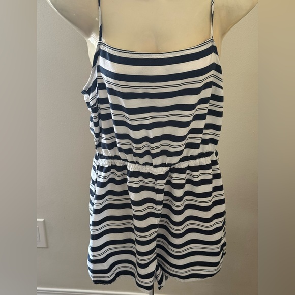 H&M Striped Blue and White Romper, size 6 - Picture 4 of 6